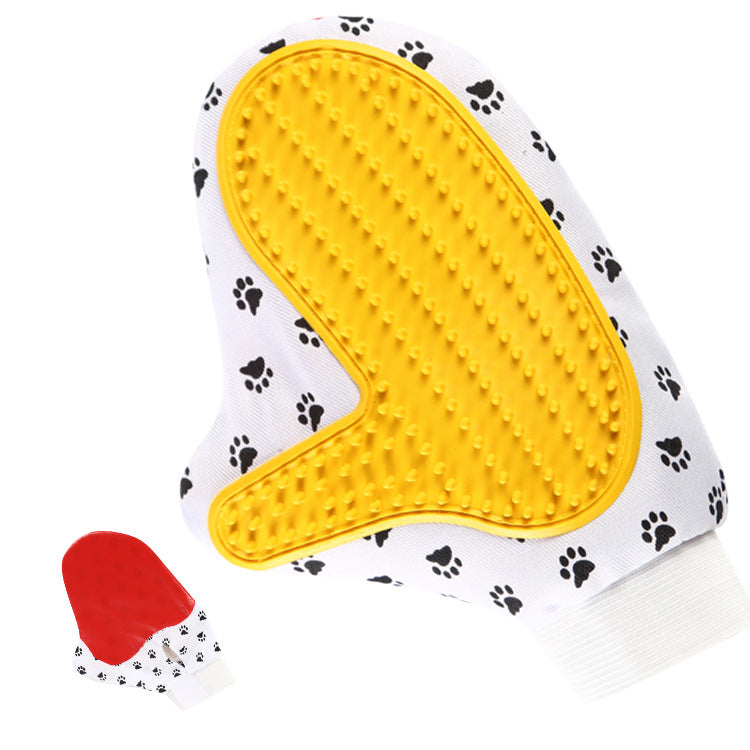Monty’s Groom-Glove Silicone Deshedding & Massage Mitt